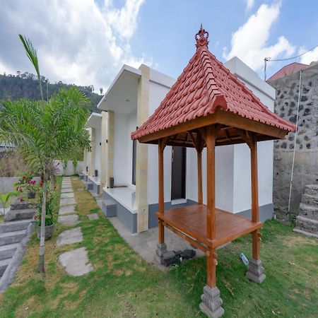 Batur Kencana Villa Mitra Reddoorz Baturaja  المظهر الخارجي الصورة