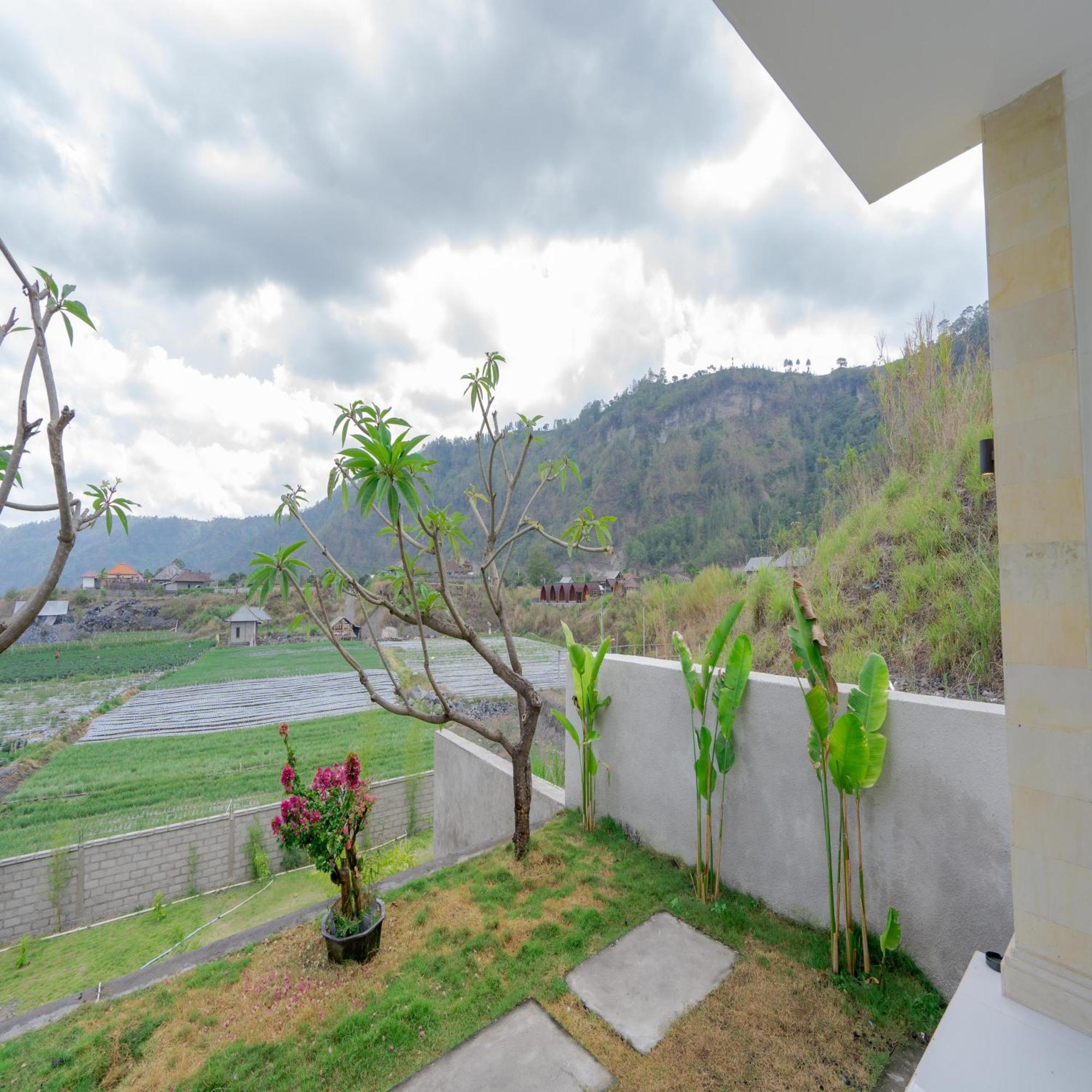Batur Kencana Villa Mitra Reddoorz Baturaja  المظهر الخارجي الصورة