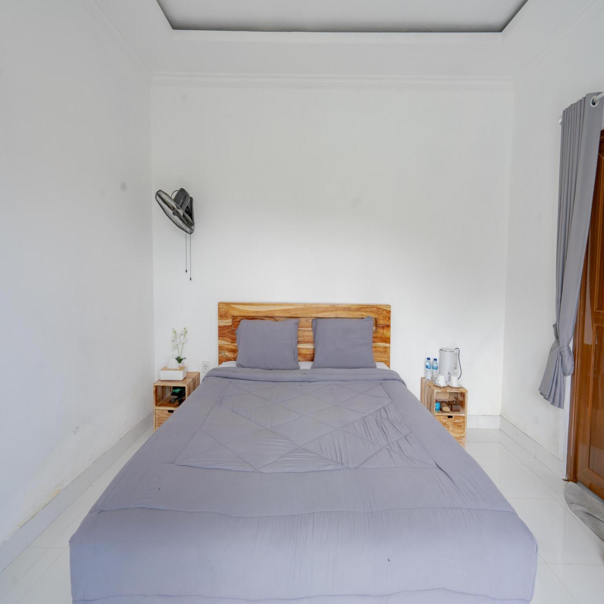 Batur Kencana Villa Mitra Reddoorz Baturaja  المظهر الخارجي الصورة