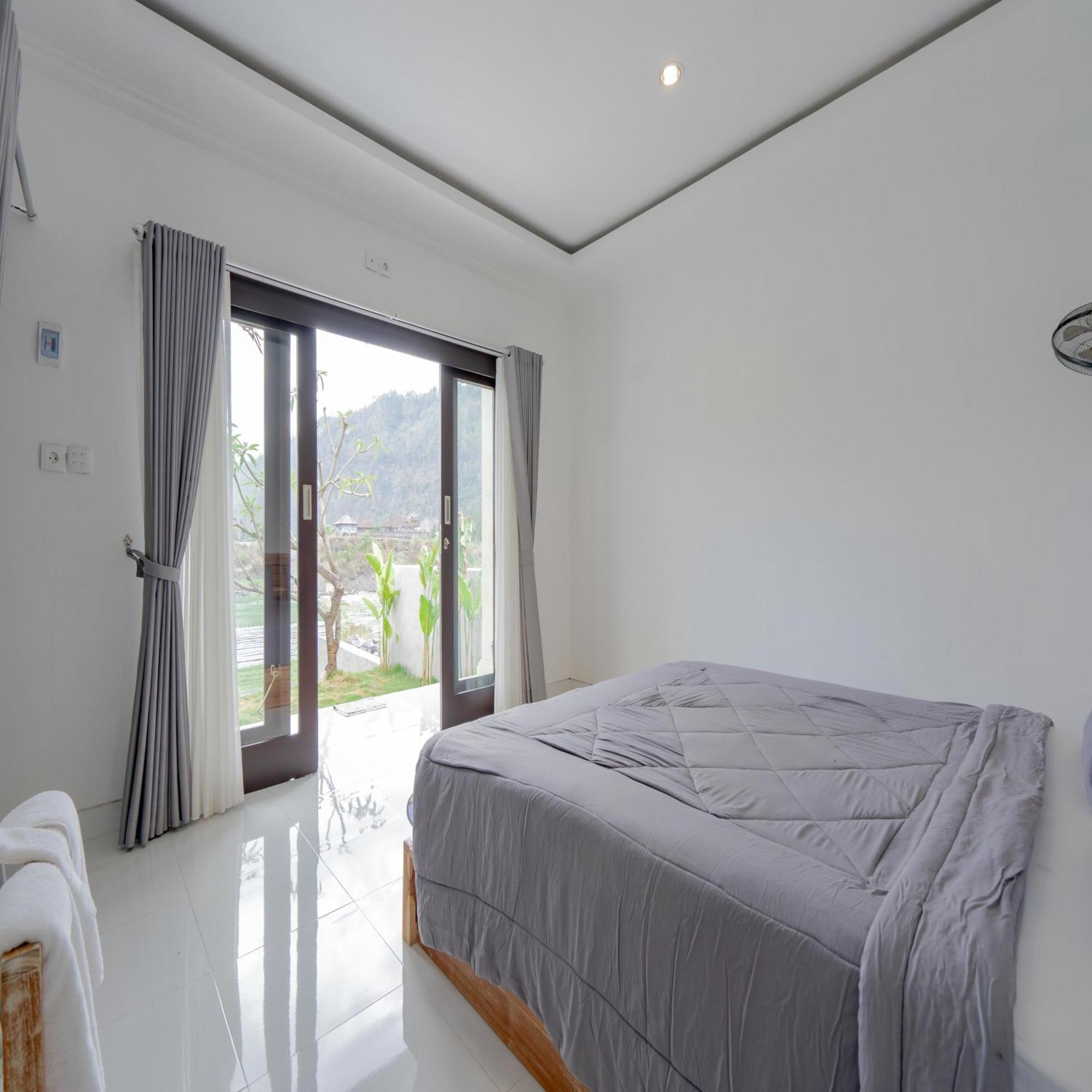 Batur Kencana Villa Mitra Reddoorz Baturaja  المظهر الخارجي الصورة